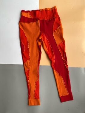 AKIRA Colorblock Ribbed Leggings - Red & Orange